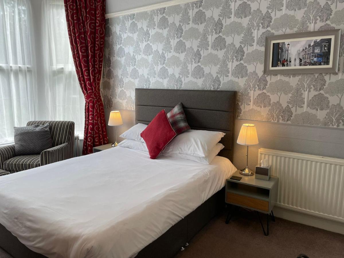 Rostrevor Hotel - Guest House Bury  Exteriör bild