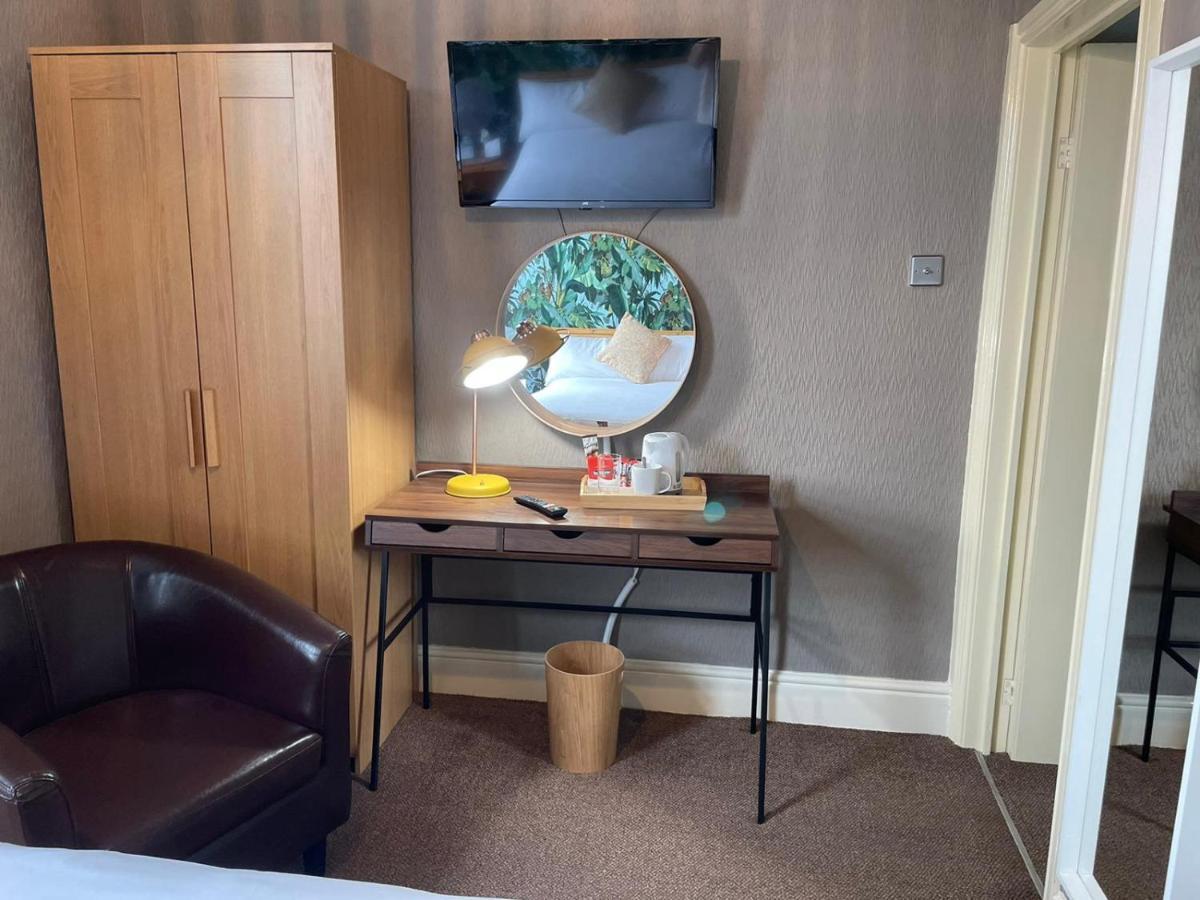 Rostrevor Hotel - Guest House Bury  Exteriör bild